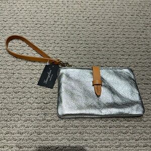 Garuglieri wristlet